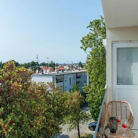 Lejlighed Premium With Patio *